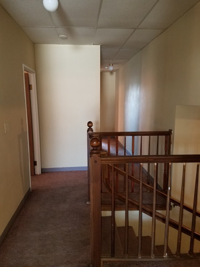Interior Photo - Avondale