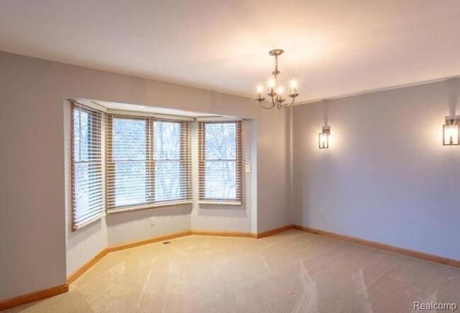 Building Photo - 4022 Hazelett Dr