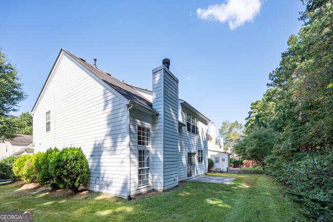 Building Photo - 206 Persimmon Tr