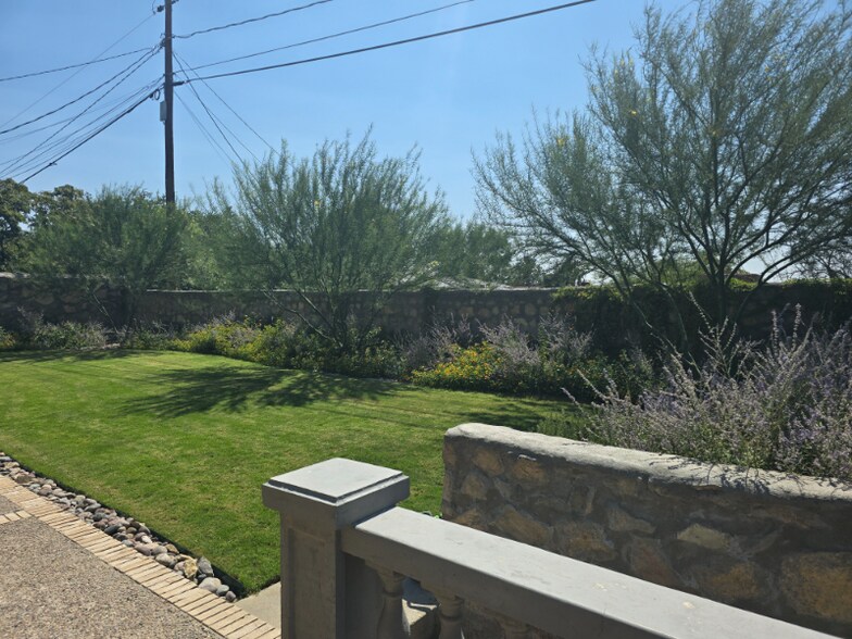 Building Photo - 6237 Constellation Dr