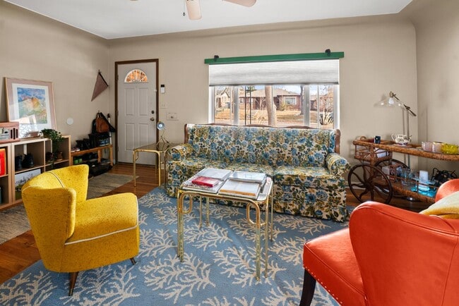 Building Photo - 1733 Lima St