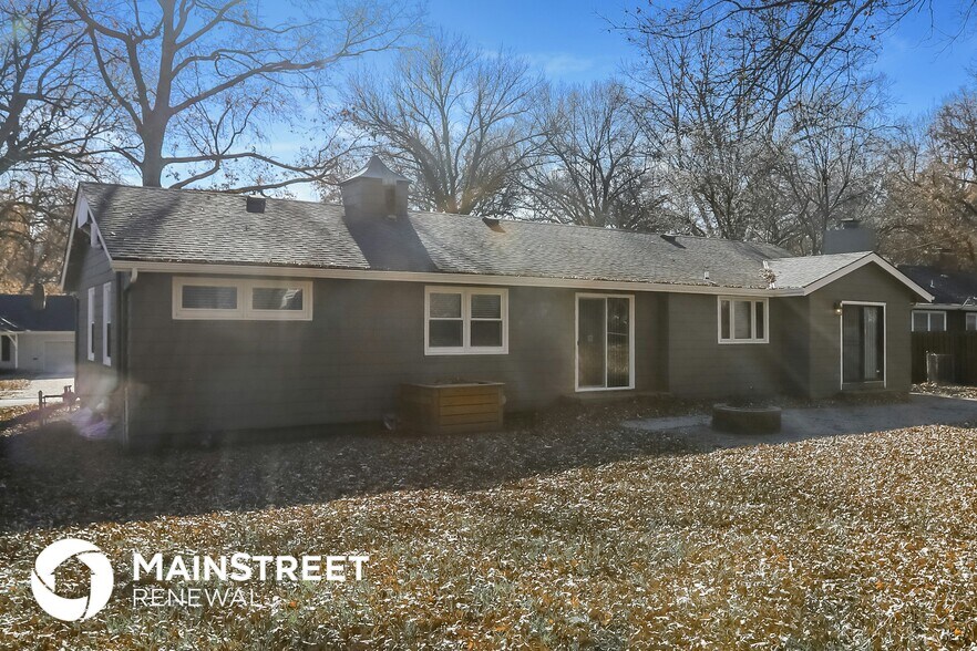 Building Photo - 508 E 109 St