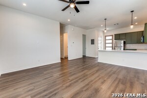 Building Photo - 142 Porter St