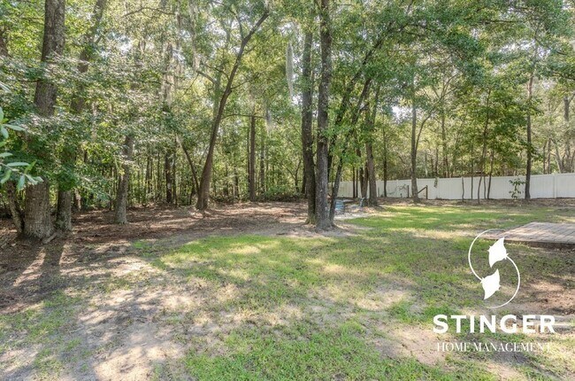 Building Photo - 22 Oleander Dr