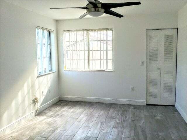 Building Photo - 1743 Village Blvd