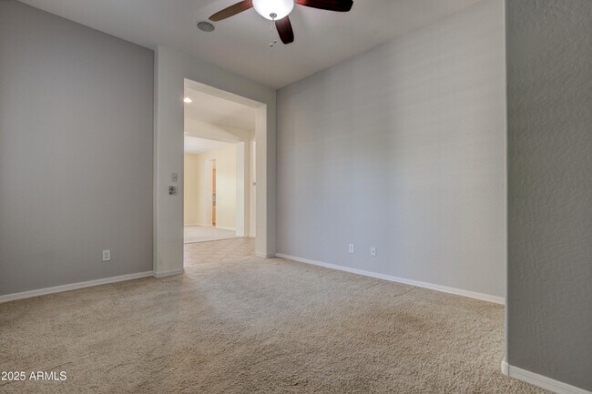Building Photo - 2222 W Morse Ct