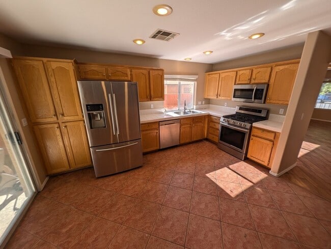 Building Photo - 10108 Oakmoor Pl