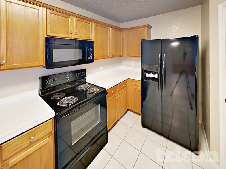 Building Photo - 1819 Citadel Dr