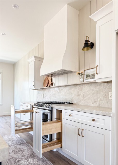 Building Photo - 42899 Cll Roble