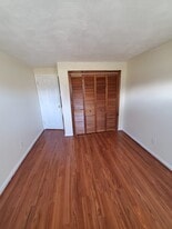Building Photo - 10A Mayberry Dr