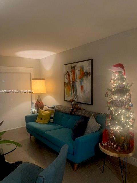 Building Photo - 1631 NE 114th St