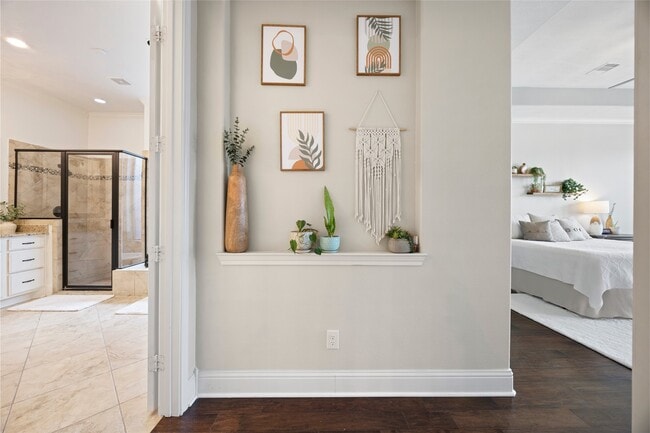 Building Photo - 16817 W Caramel Apple Trail