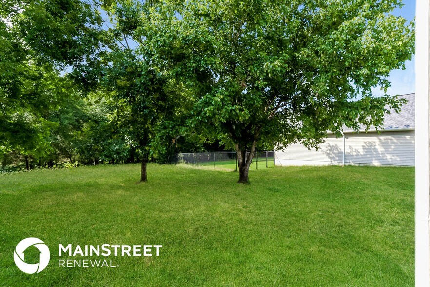 Building Photo - 147 Portland Rd