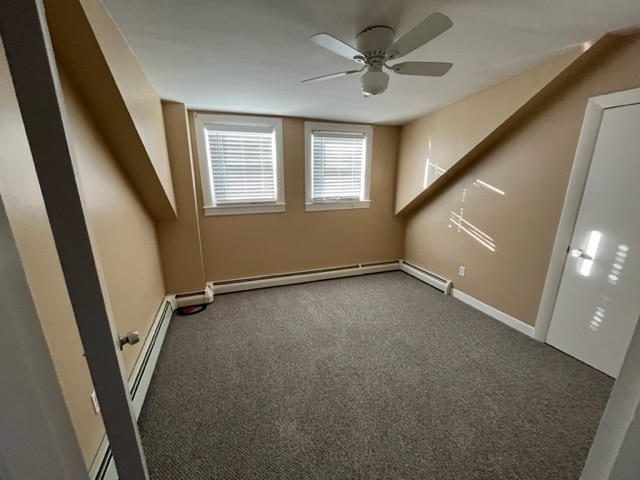 Building Photo - 388 Snell St