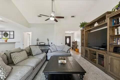 Building Photo - 913 Seabrook Dr