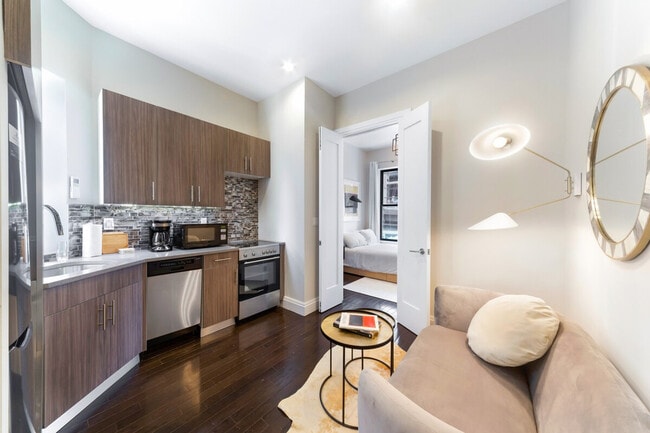 Building Photo - 417 E 61st St