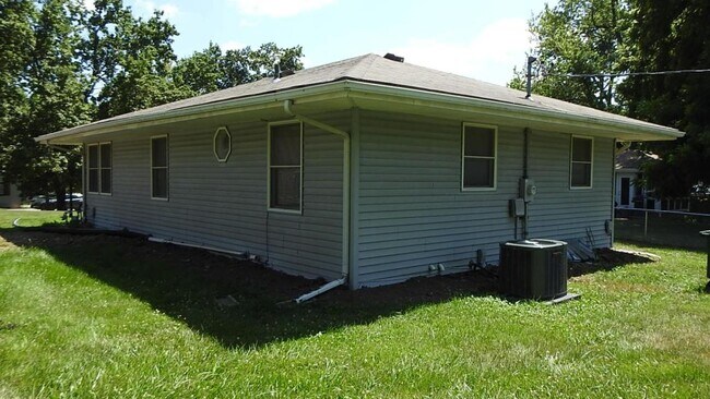 Building Photo - 4108 Elledge Dr