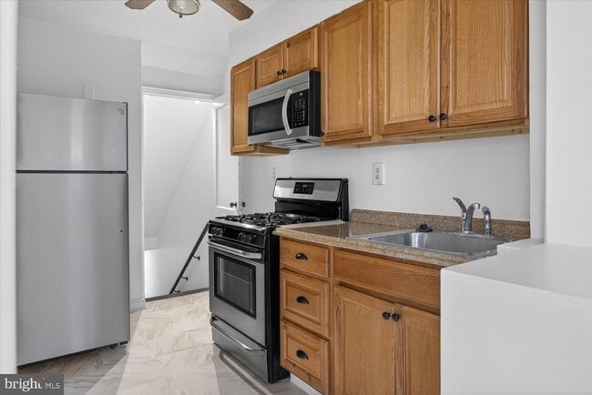 Building Photo - 4336 Dubois Pl SE