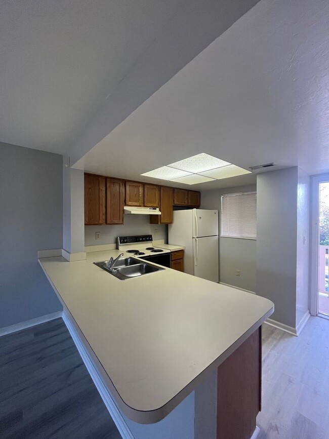 Building Photo - Unit 2405- Tradewinds I