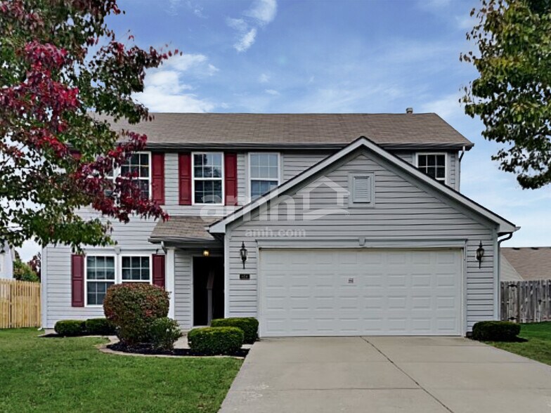 Primary Photo - 6154 N Woodhaven Dr