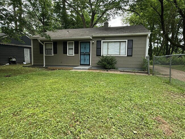 Building Photo - 3615 Sunrise St