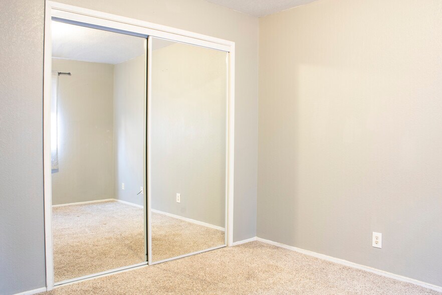 Bedroom 2 - 651 Hill St