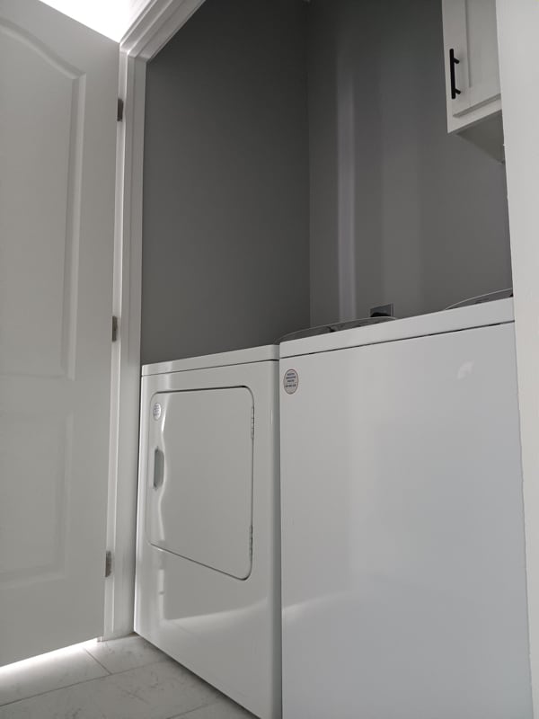 Building Photo - 5809 Ozark Ave