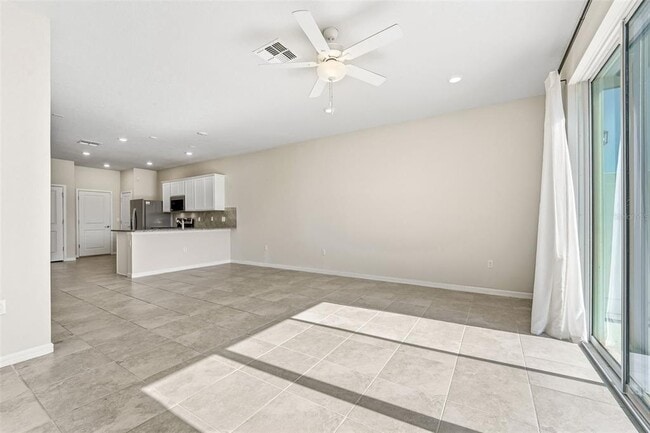 Building Photo - 31332 Amberview Bnd