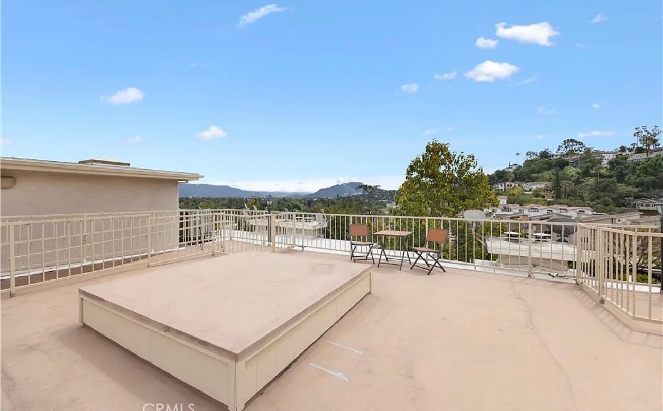 Building Photo - 11847 Laurelwood Dr