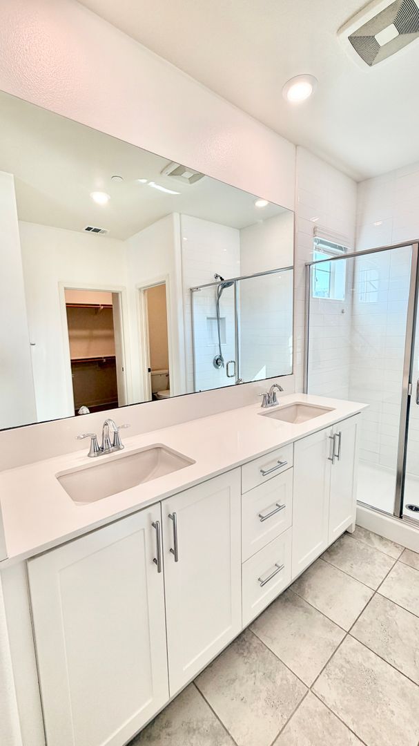 Building Photo - 4374 Nautilus Way