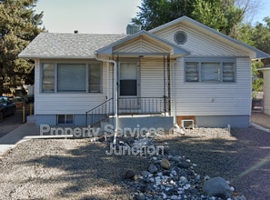 Building Photo - 1346 1/2 Texas Avenue