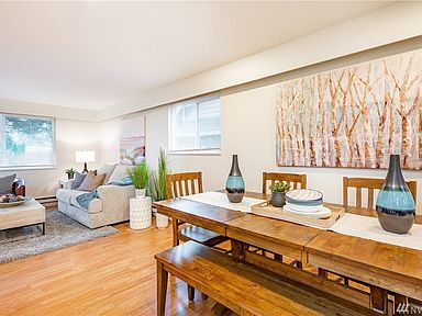 Building Photo - Single Family Home at 8299 Fawn Cres , Blaine