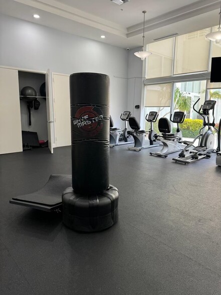 Gym - 2775 NE 187th St