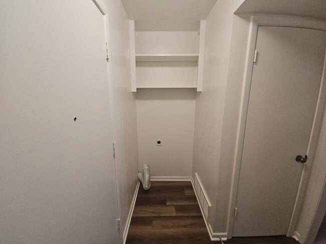 Building Photo - Updated Townhome with Upgrades