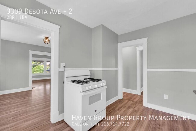 Building Photo - 3309 Desota Ave