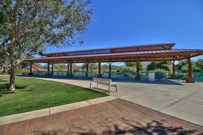 Building Photo - 44512 N 41st Dr