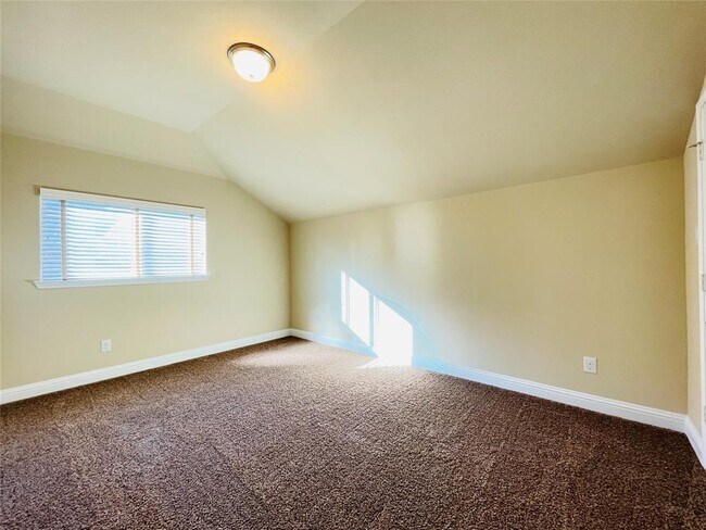 Building Photo - 27703 Sass Fields Ct