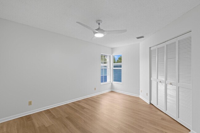 Building Photo - 1410 Ocean Dunes Cir