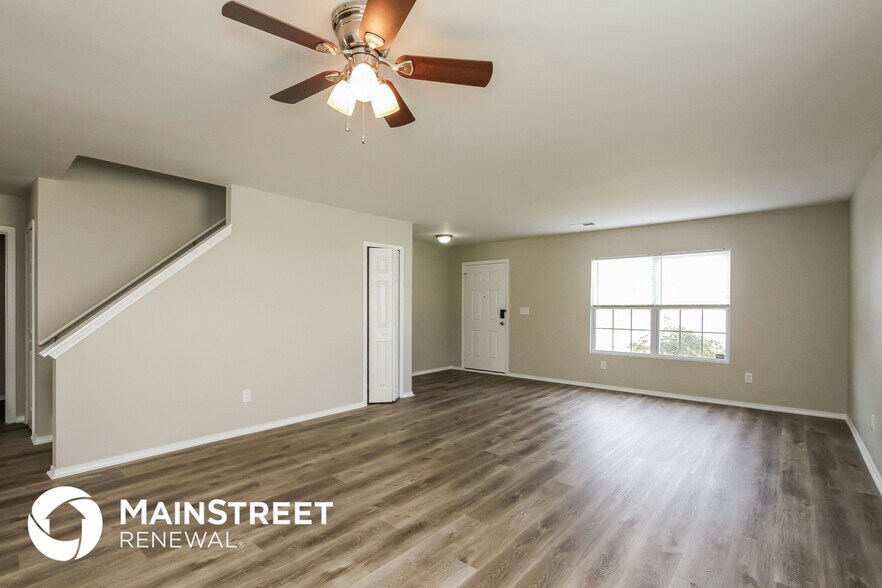 Building Photo - 10809 Dry Stone Dr
