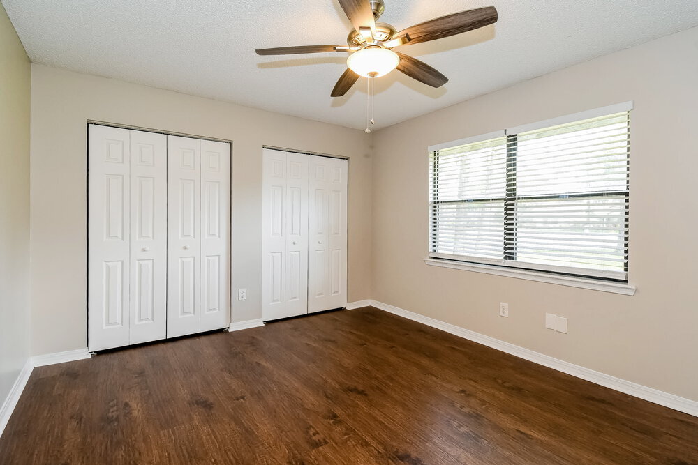 Building Photo - 11130 Losco Jct Dr S