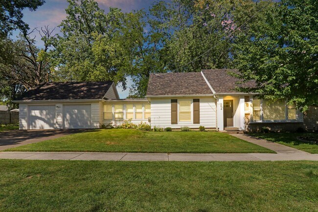 Building Photo - 500 W Pacific Ave