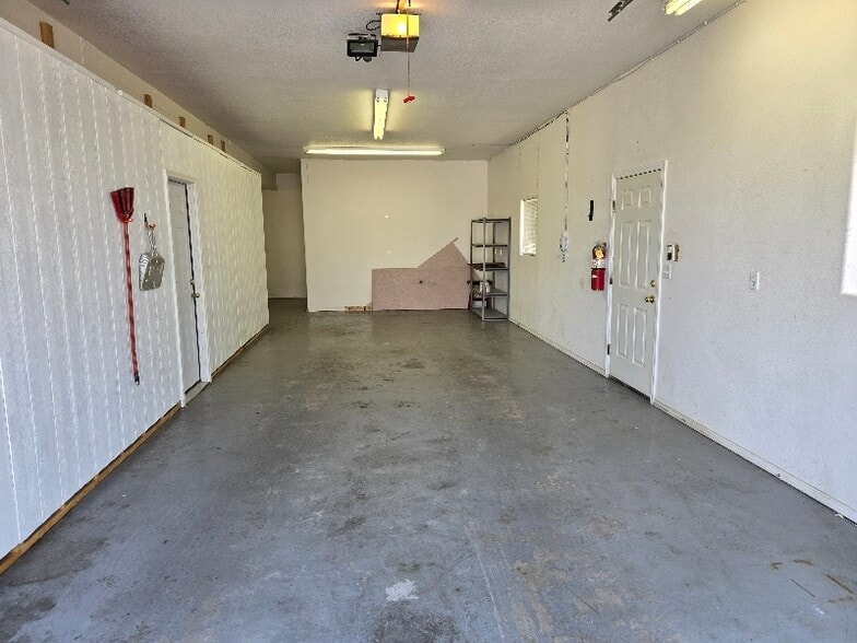 Building Photo - 453 Addison Square