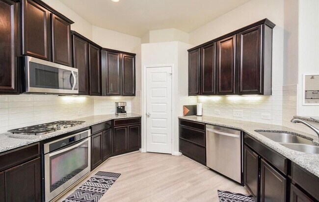 Building Photo - 20115 Towering Cypress Dr