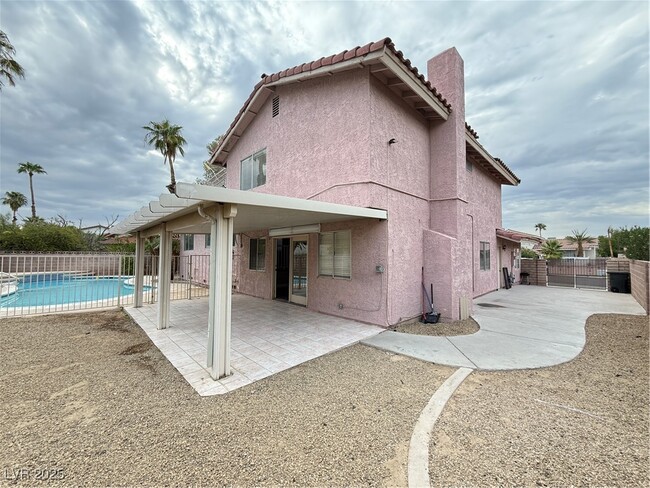 Building Photo - 5421 W Ganado Dr