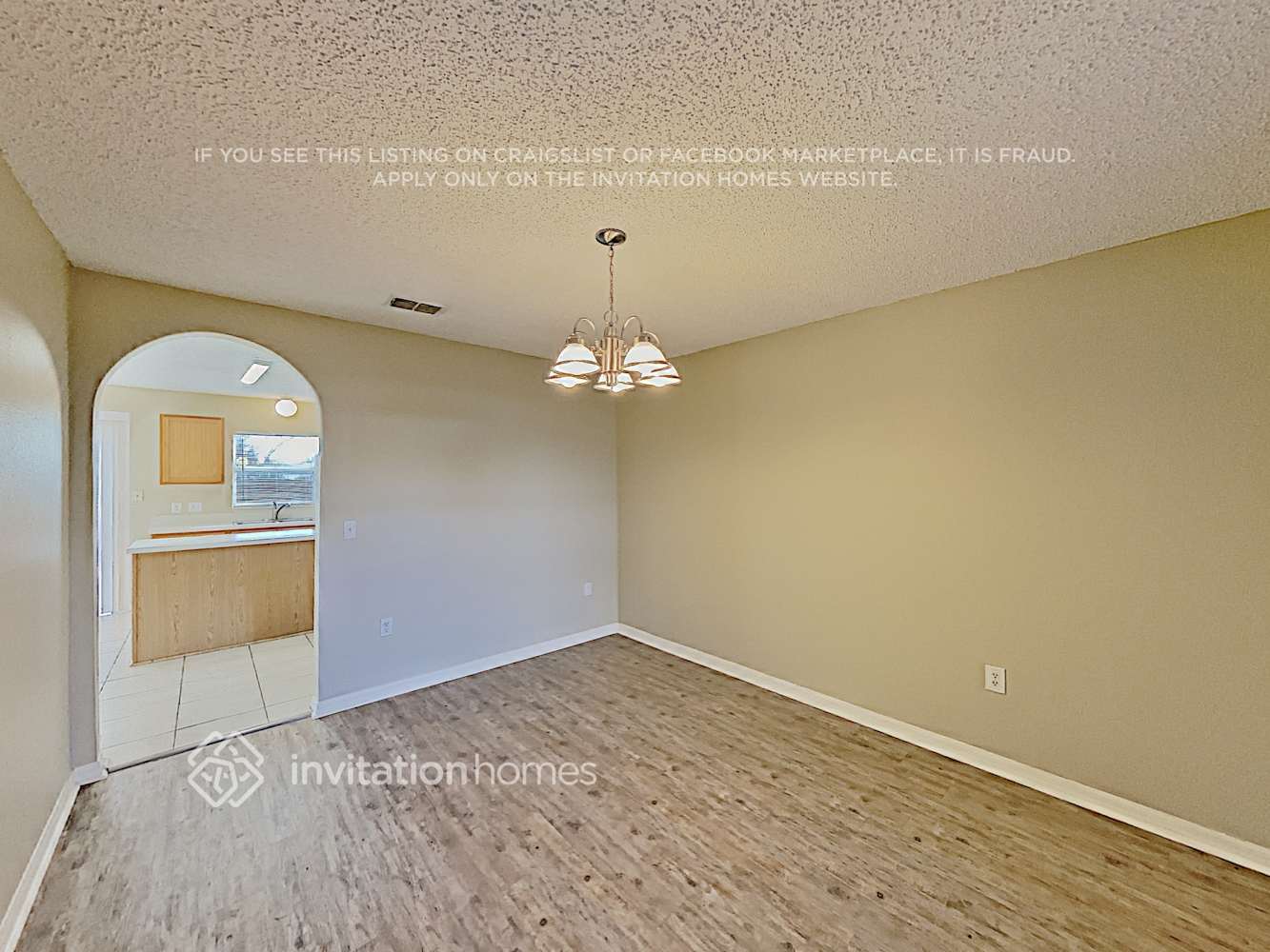 Building Photo - 1569 Elkcam Blvd