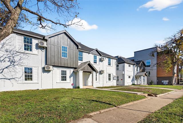 Building Photo - 439 W 9th St