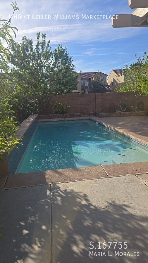 Building Photo - 7116 N Woodpeckers Ct