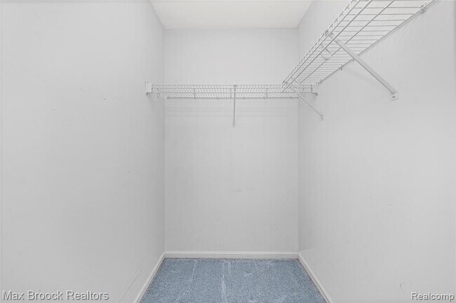 Building Photo - 3848 Cherry Creek Ln