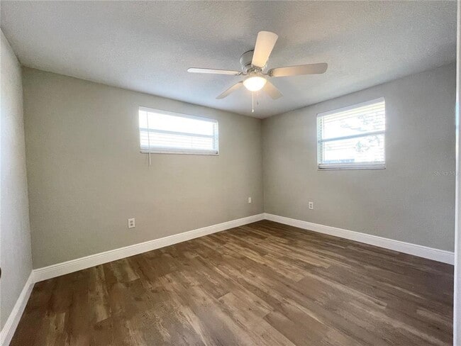 Building Photo - 7553 Cumber Dr