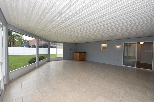 Building Photo - 14 Ryley Ln